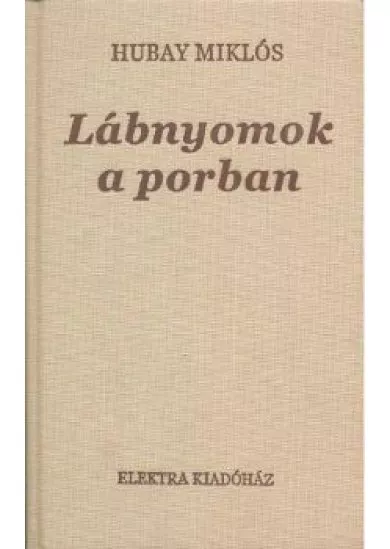 Lábnyomok a porban